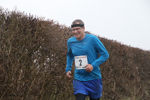 photo 1212 of a runner