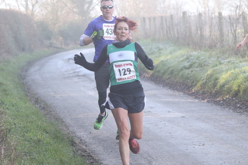 photo 0408 of a runner