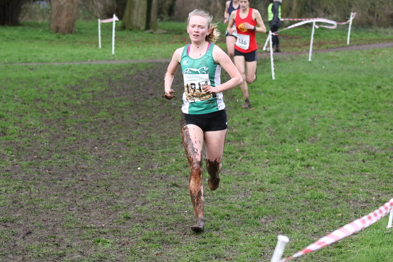 photo 3126 of a runner