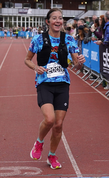 This photo is of Natalie Herbert. It was taken by runthrough